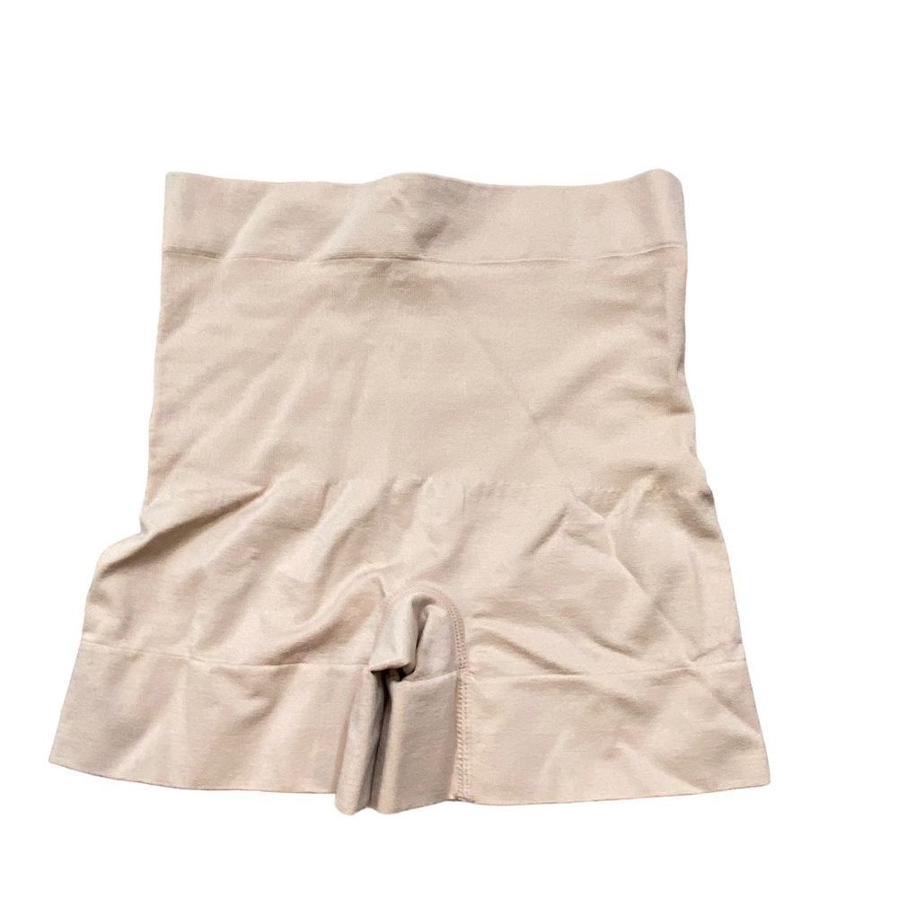 Ladies New Without Tags Nude Shaping Boyfriend Style Panties Size‎ Small